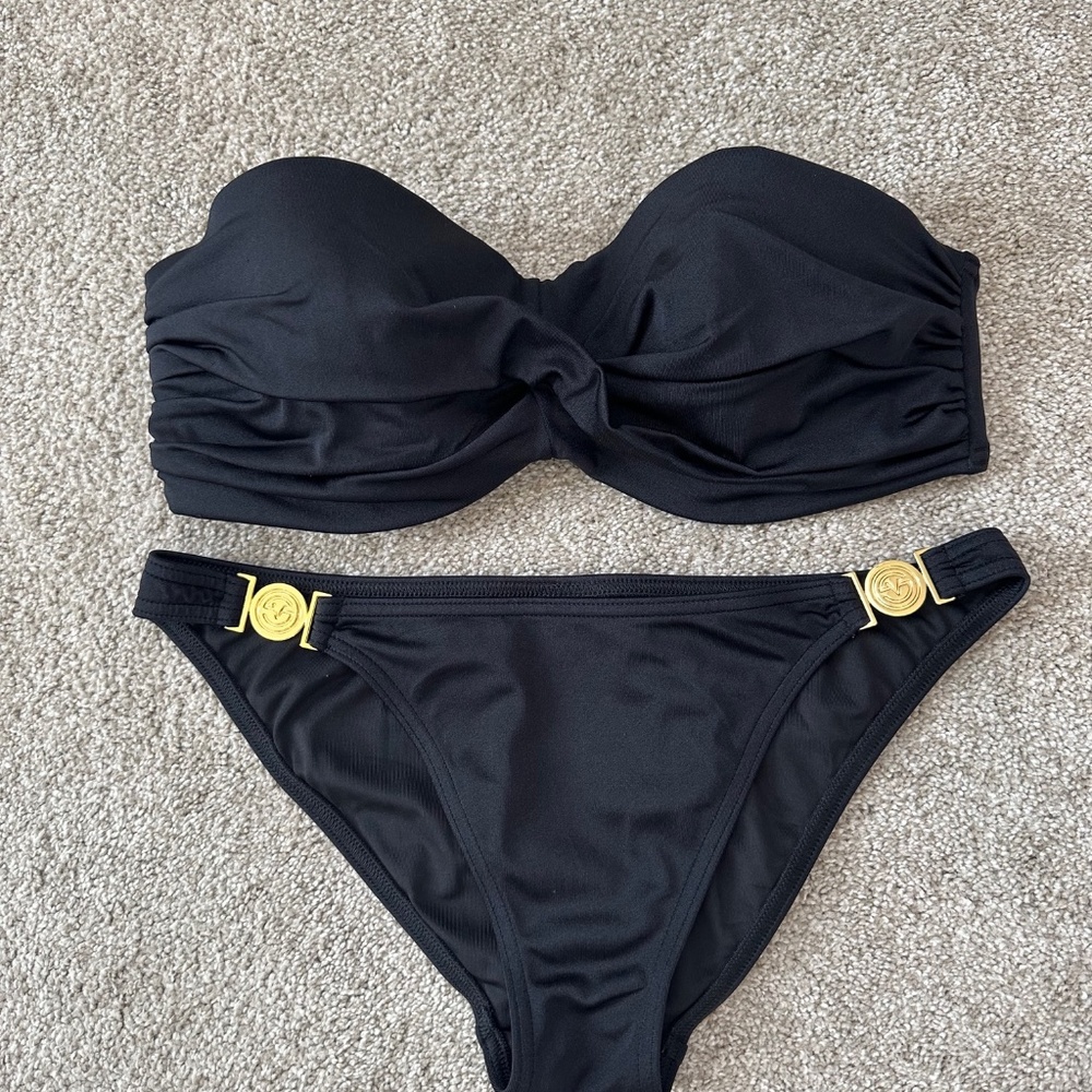NWOT Victoria's Secret Black Bandeau Bikini w/ Gold hardware